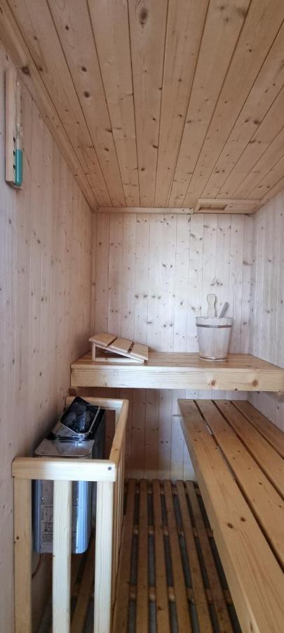 Chalet Sophie - Luxury Chalet Roletto Buitenkant foto