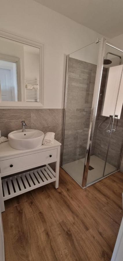Chalet Sophie - Luxury Chalet Roletto Buitenkant foto